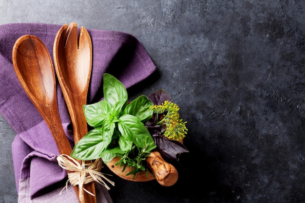 Kuchenne narzędzia i składniki